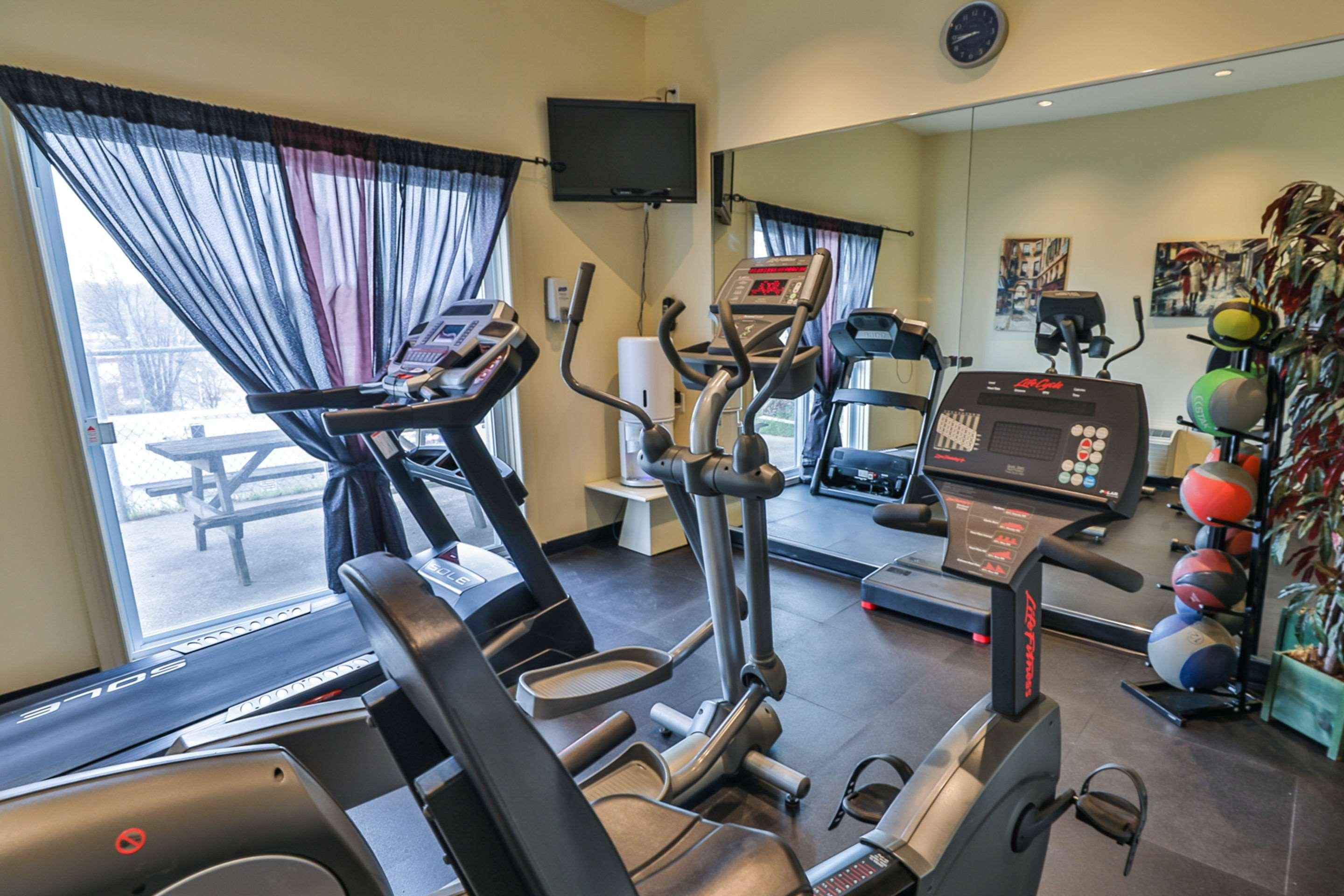 Comfort Inn & Suites Saint-Jerome Luaran gambar