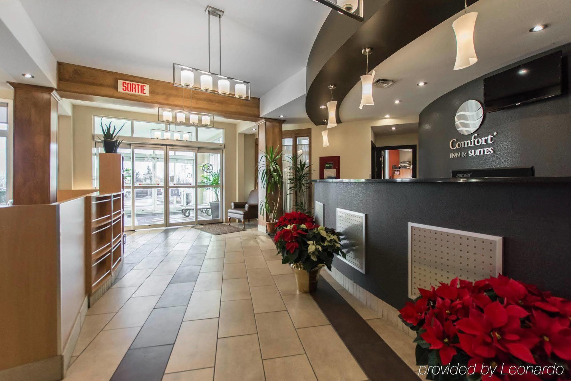 Comfort Inn & Suites Saint-Jerome Luaran gambar