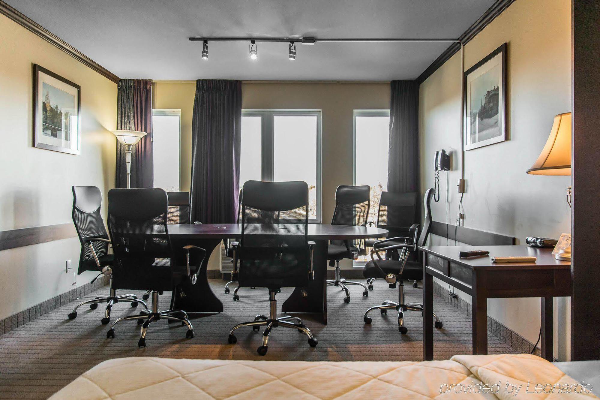 Comfort Inn & Suites Saint-Jerome Luaran gambar