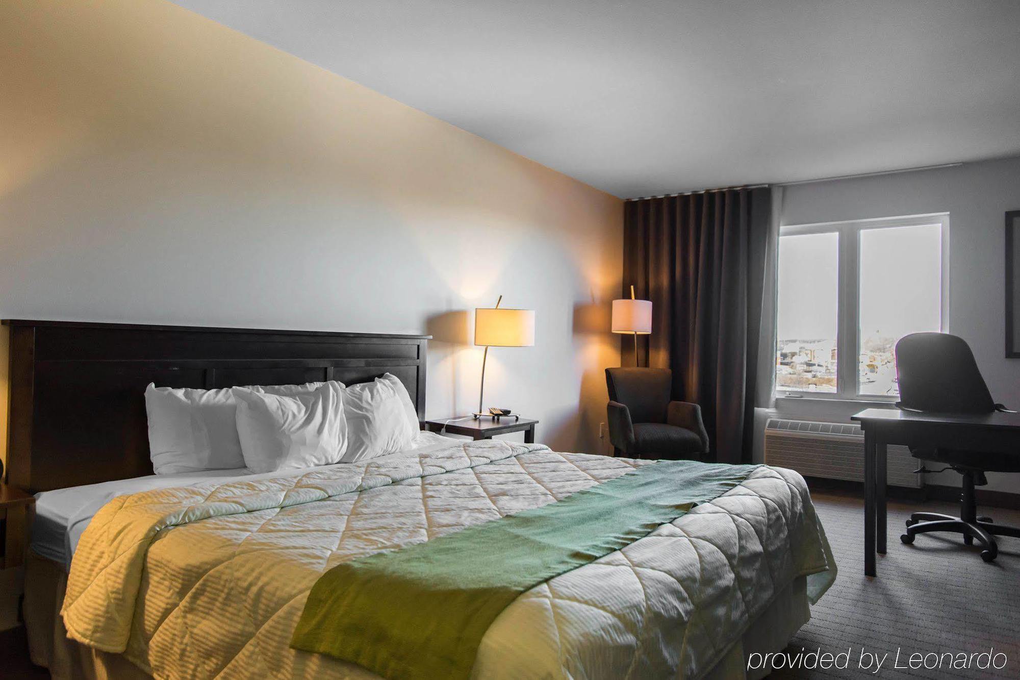 Comfort Inn & Suites Saint-Jerome Luaran gambar