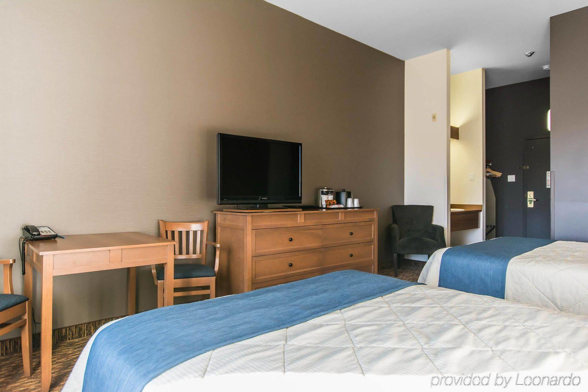 Comfort Inn & Suites Saint-Jerome Luaran gambar